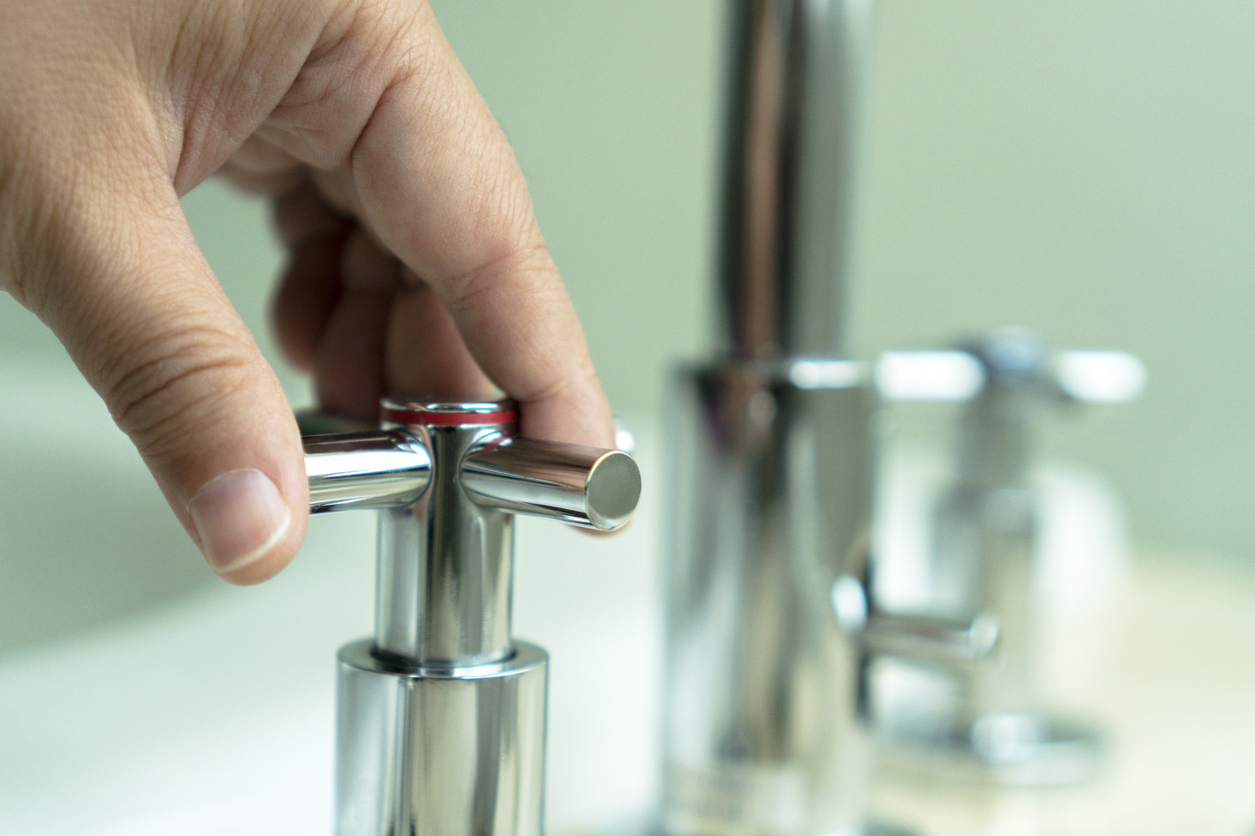 What Type of Kitchen Faucet is Best for Your Home?