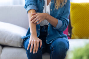 dry itchy skin due to hard water